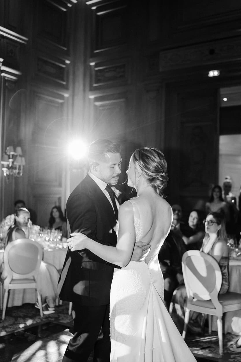 Groom and bride romantic first dance