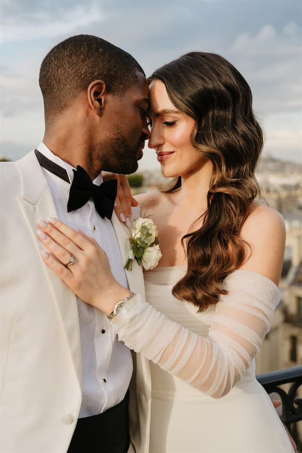 Groom and Bride couple photosession in Peninsula Paris wedding photographer
