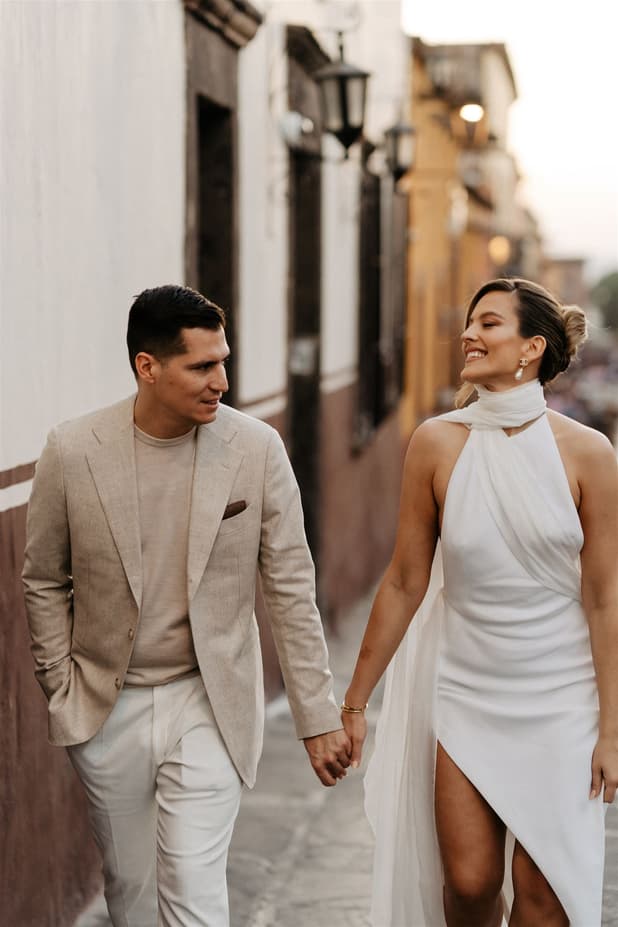 Elegant modern chic fashion forward couple photographer in San Miguel de Allende Mexico