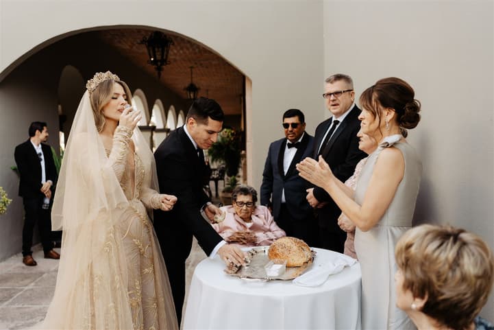 Polish wedding culture traditional in San MIguel de Allende Mexico