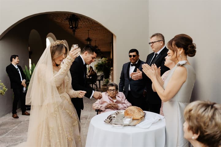 Polish wedding culture traditional in San MIguel de Allende Mexico