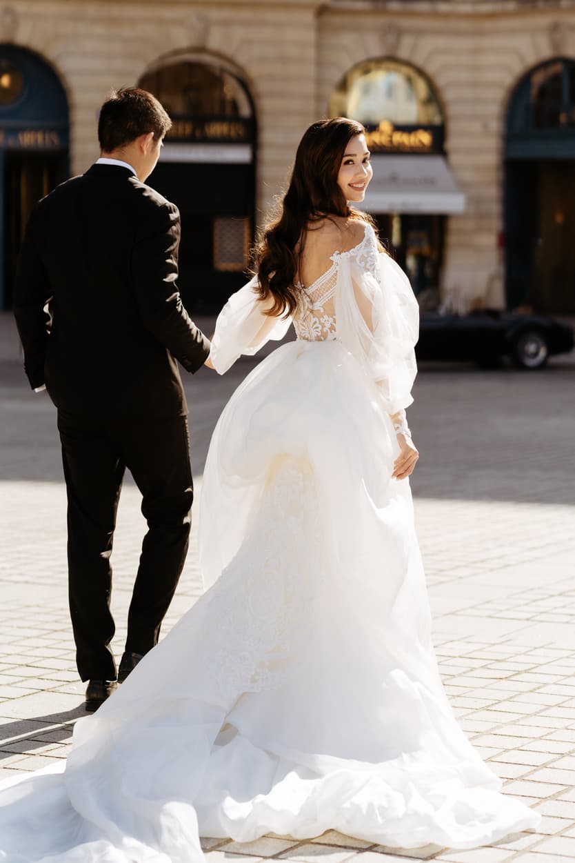 bride wearing Galia Lahav for her wedding in Paris at Place Vendome