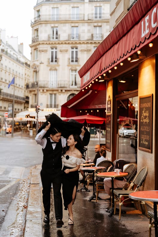 Pre-wedding guide Paris photographer