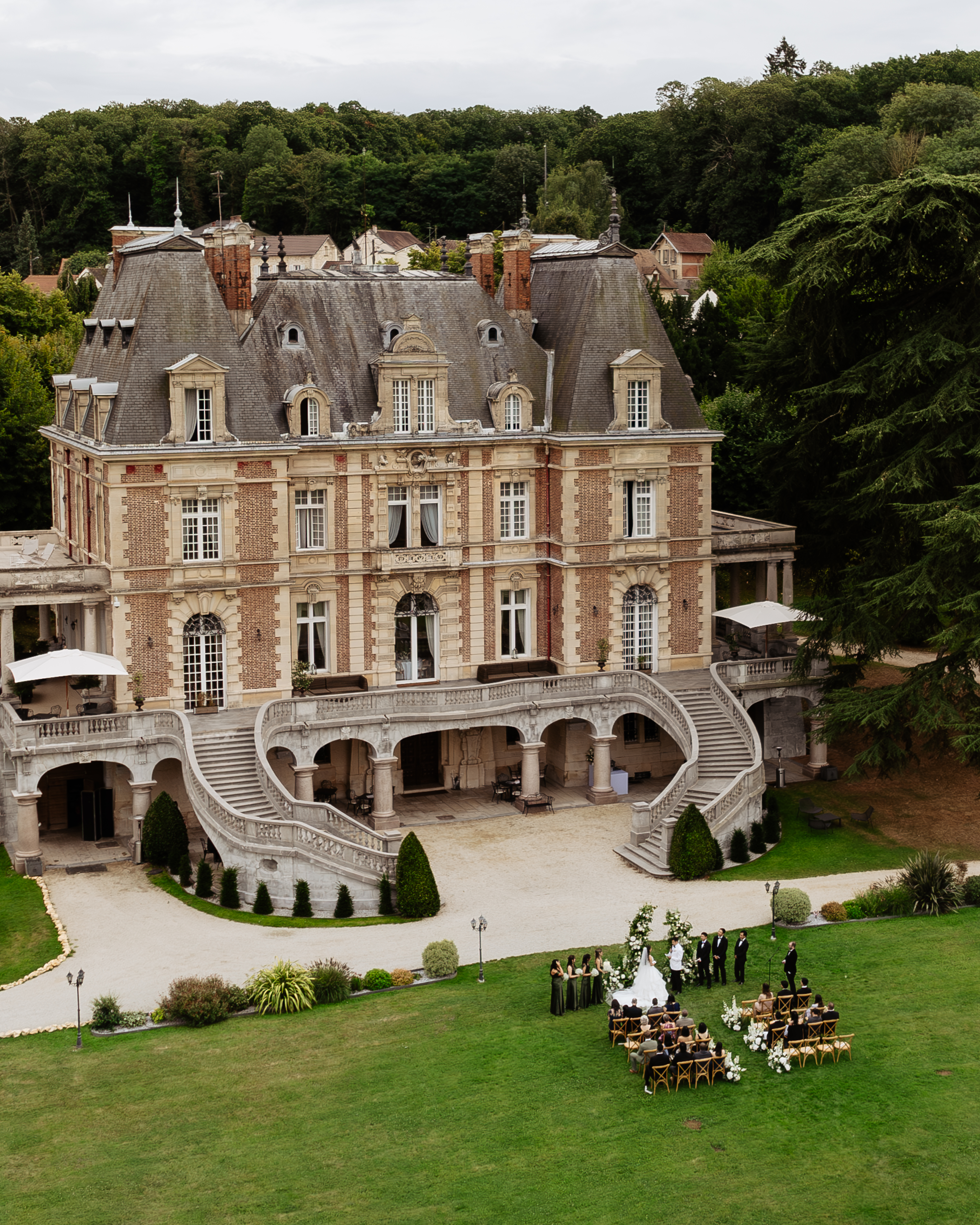 French Destination Wedding at Château Bouffémont near Paris