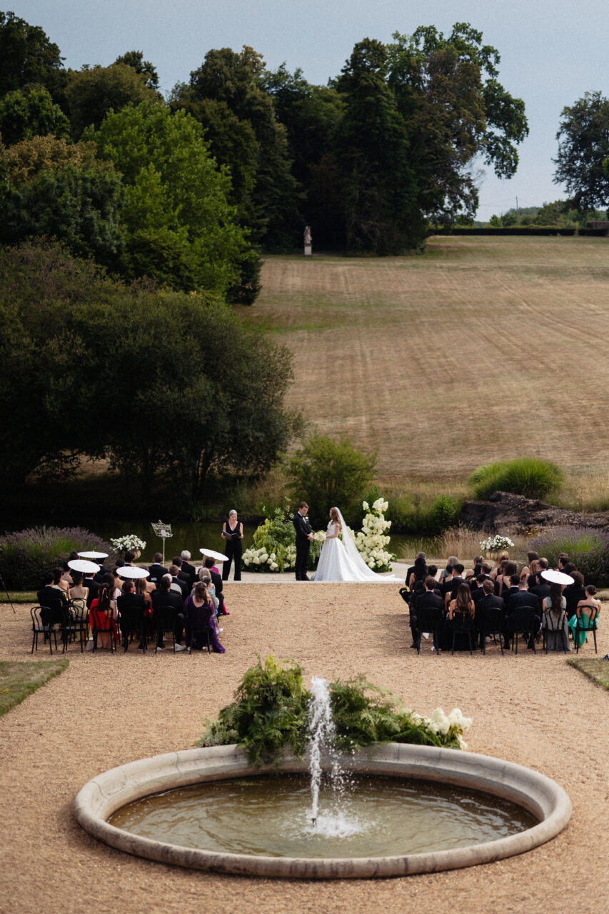 Ceremony destination wedding Château du Grand Lucé