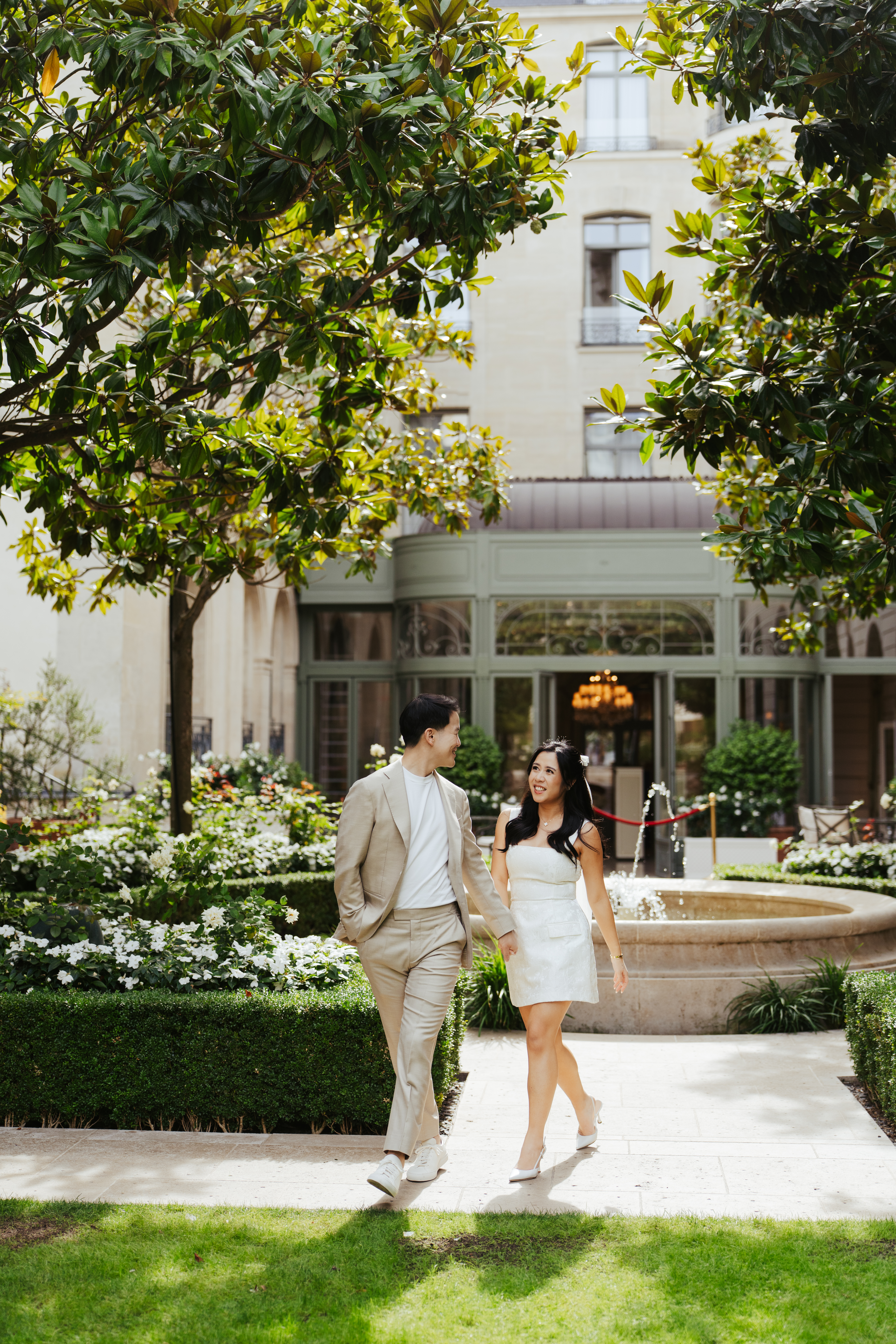 engagement photos at ritz paris